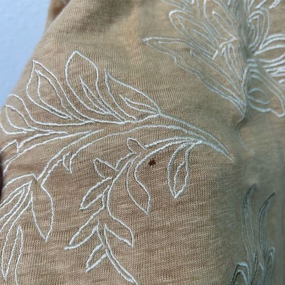 Chico’s Yellow Embroidered 100% Linen Short Sleeve Top Womens Size 2 (US Large) - Picture 7 of 15